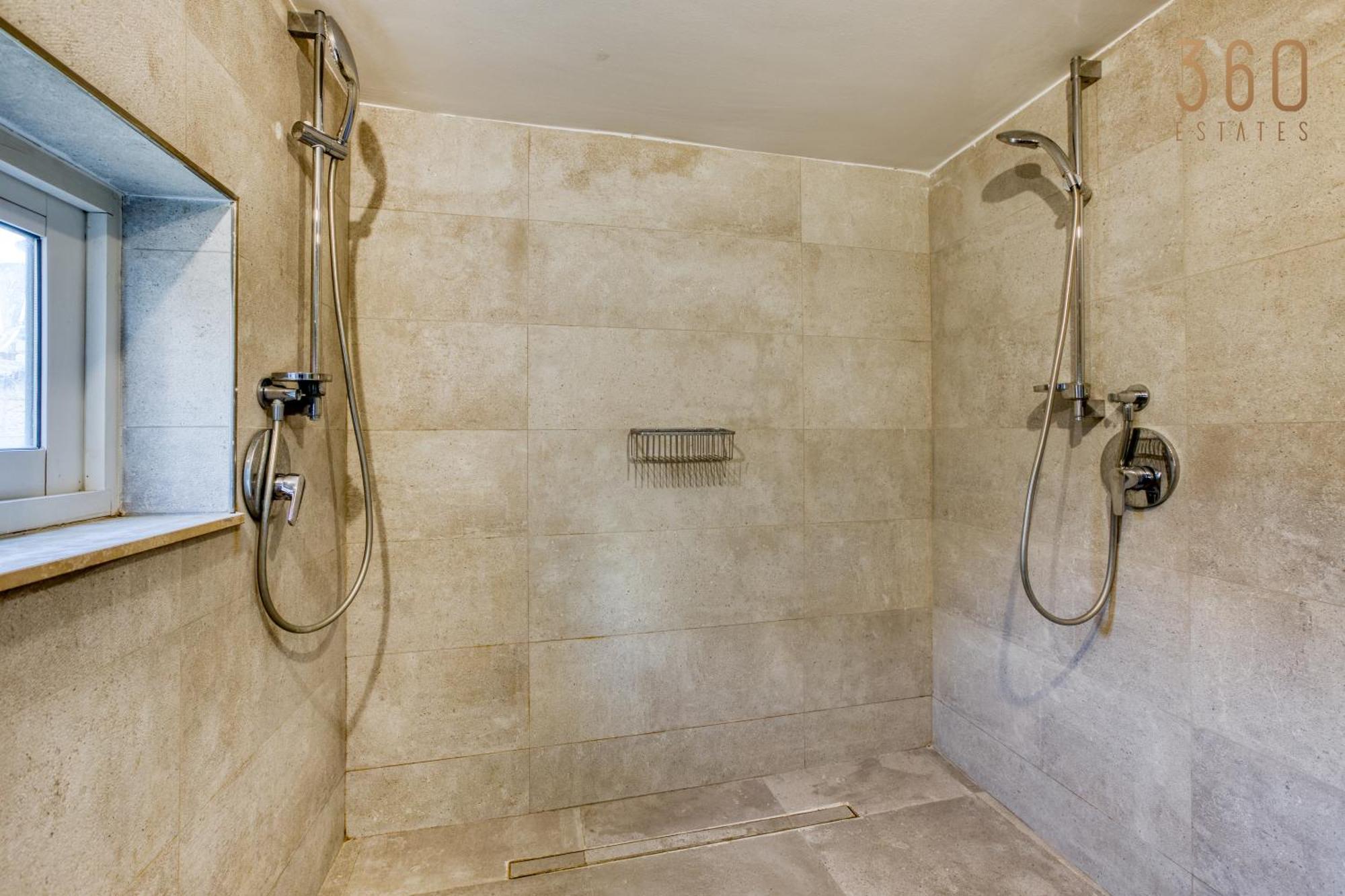 Comfortable 1Br Home With Maltese Balcony In Valletta By 360 Estates Bagian luar foto